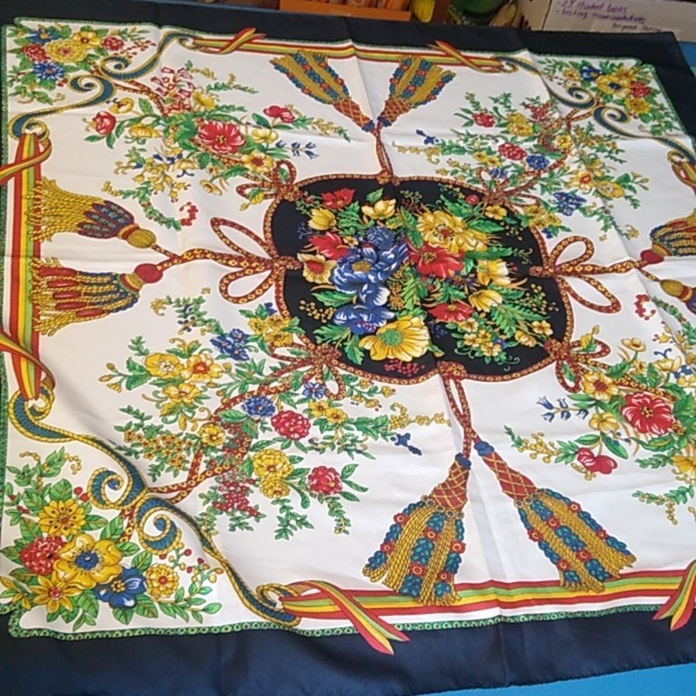 Vintage Art of the Scarf Polyester The Rack Italy Flowers & Tassels Black Border